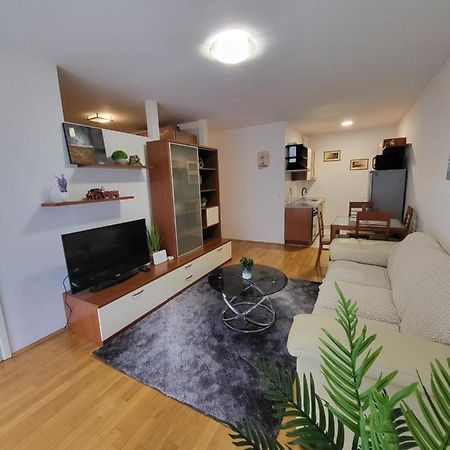 Apartment Tonci Vrbani 萨格勒布 外观 照片